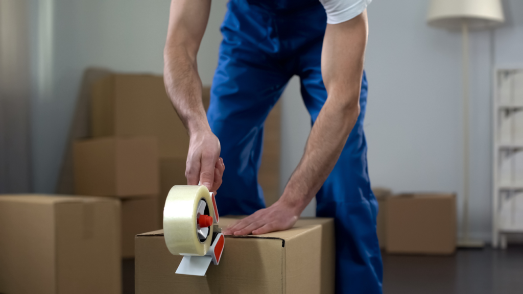 First Steps at Your New Home: How to Pack an Open First Box When Moving